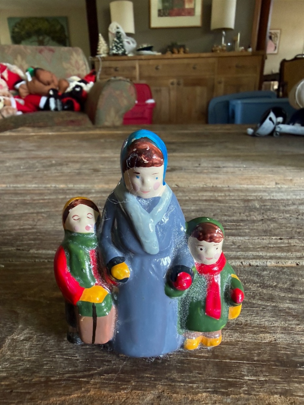 Dept 56 Family Mom + Kids Original Snow Village Series 50571 Figurine
